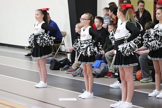 Hope Elementary 2019 Cheerleading. Photo courtesy of Michelle Johns