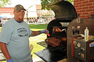 Scenes from the 2018 Smoke on the Square, held June 8th and 9th to benefit the Community Center of Hope