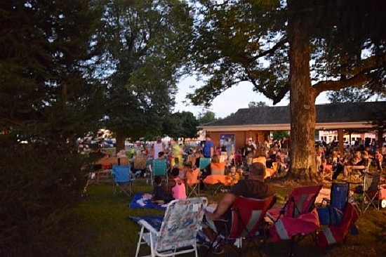 The Student's Fund of Hope held a Movie Night on the Hope Town Square, Friday, Sept. 14th and raised more than $3,800 to assist community students and their families. Photo courtesy of Students' Fund of Hope.