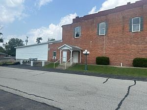 Side view of new addition to Norman Funeral Home, located on Main Street in downtown Hope. July 25, 2024. Photo credit: Jessica Deckard.