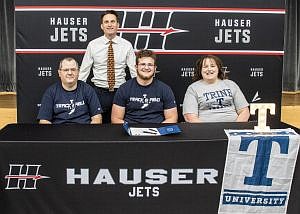 Matthew Bruner (Dad), Coach Finke, Luke Bruner, Heather Bruner (Mom) at signing ceremony Wednesday, April 9, 2025. Photo credit: Kyle Shipp, Athletic Director.